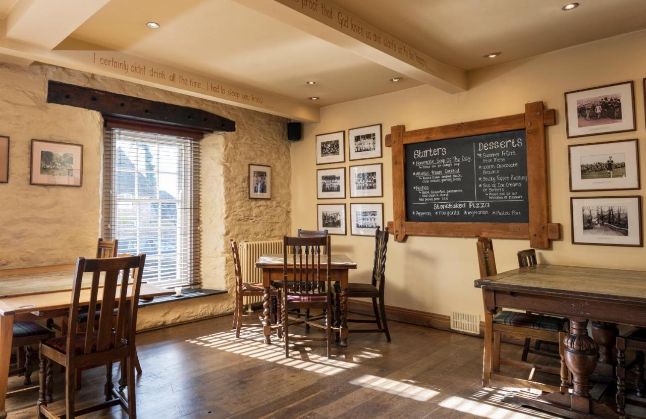 Hotel Rose And Crown Yealmpton Exteriér fotografie