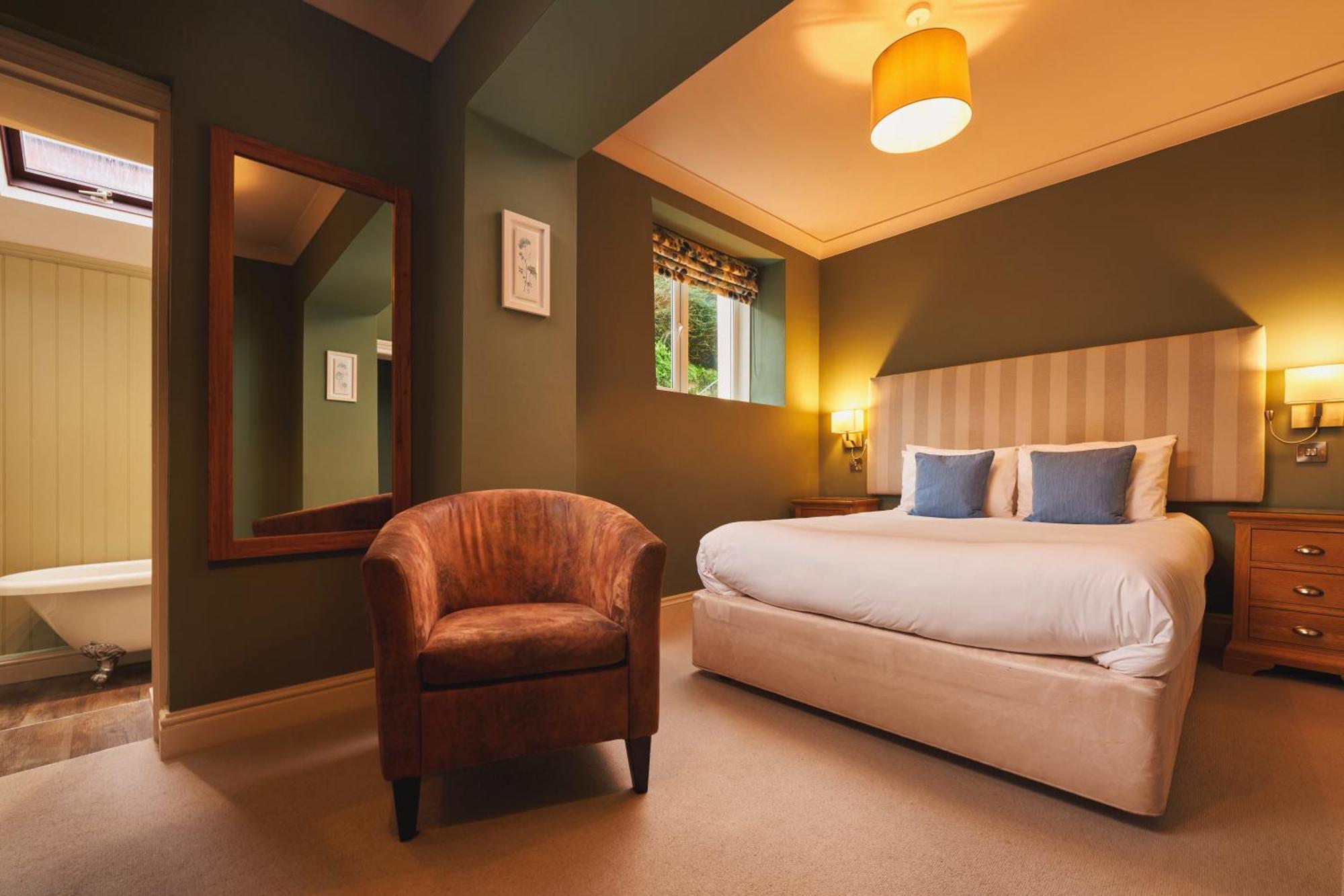 Hotel Rose And Crown Yealmpton Exteriér fotografie