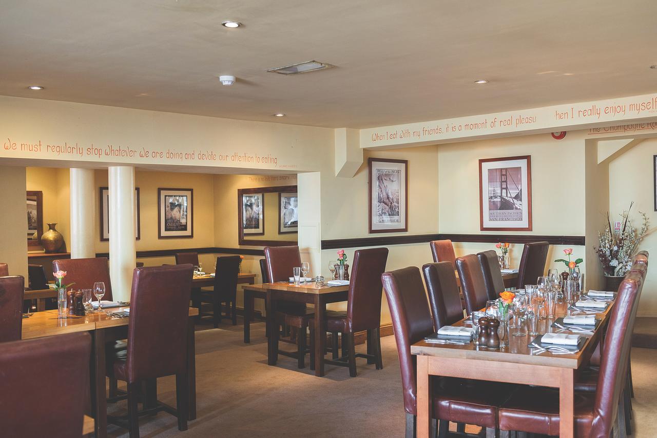 Hotel Rose And Crown Yealmpton Exteriér fotografie